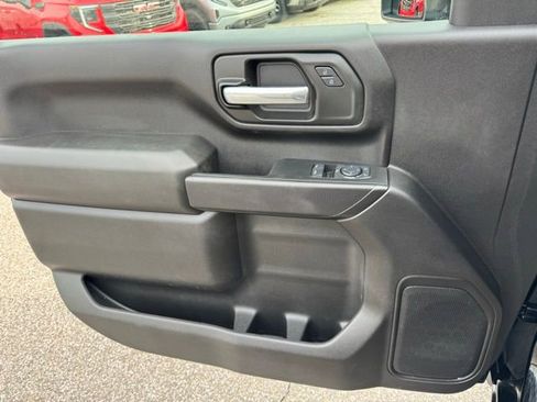 Used 2025 Chevrolet Silverado 3500 W/T AWD/4WD image 19