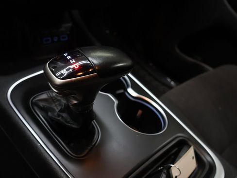 Used 2020 Dodge Durango SXT AWD/4WD image 25
