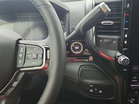 New 2026 RAM 2500 Limited AWD/4WD image 11