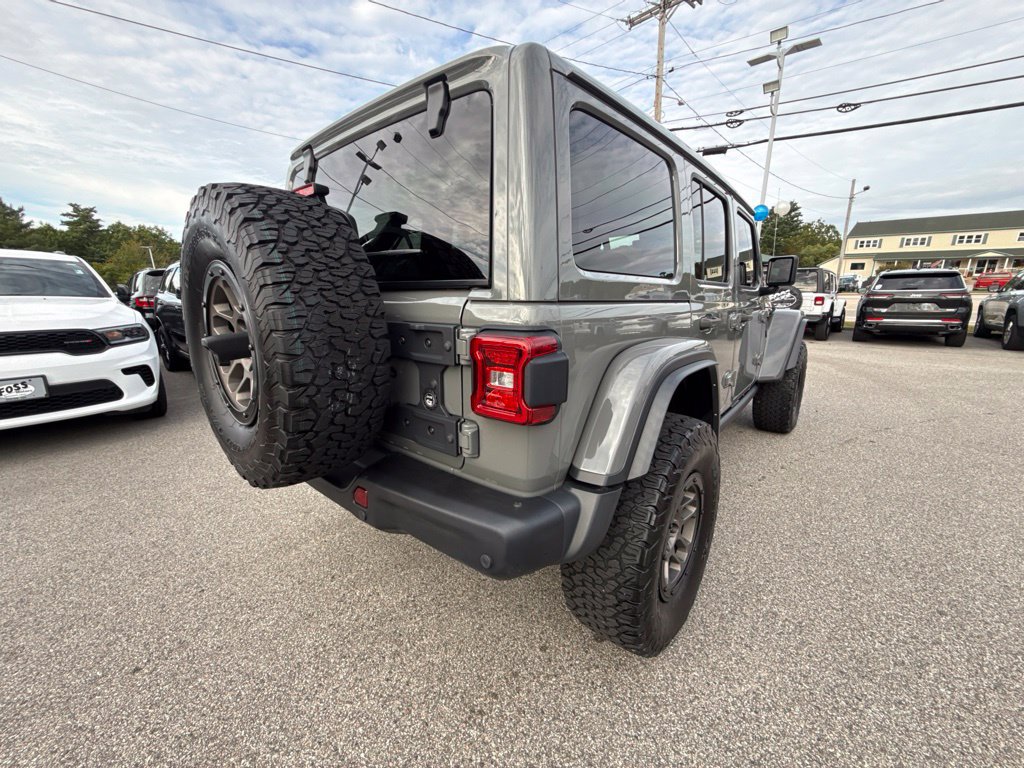 Certified 2023 Jeep Wrangler Unlimited Rubicon 392 w/ Xtreme Recon 35" Tire Package AWD/4WD image 5