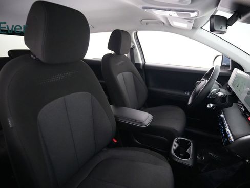 Used 2024 Hyundai Ioniq 5 SEL RWD image 23