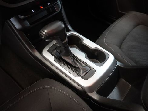 Used 2018 Chevrolet Colorado LT w/ LT Convenience Package AWD/4WD image 16