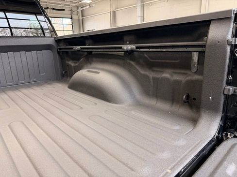 Used 2020 RAM 1500 Limited AWD/4WD image 10