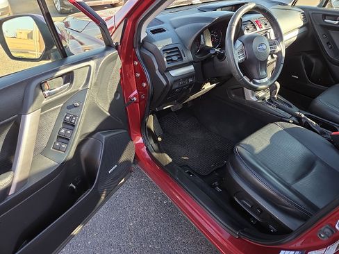 Used 2015 Subaru Forester 2.0XT Touring w/ Eyesight & Navigation System image 11