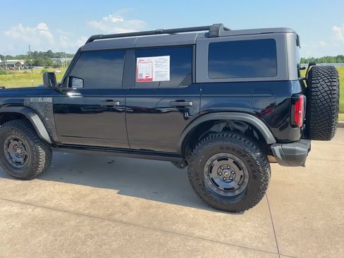 Used 2024 Ford Bronco Everglades AWD/4WD image 5