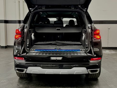 Used 2026 BMW X5 xDrive50e AWD/4WD image 15
