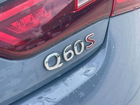 Used 2022 INFINITI Q60 Red Sport 400 w/ Carbon Fiber Package image 9