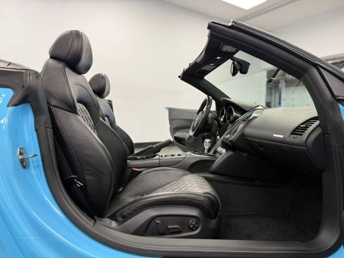 Used 2011 Audi R8 V10 image 53