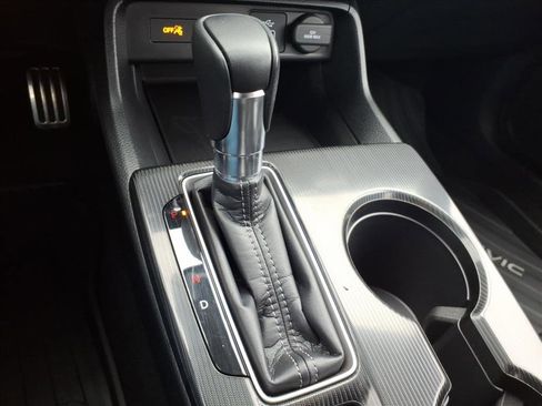 Used 2023 Honda Civic Sport image 19