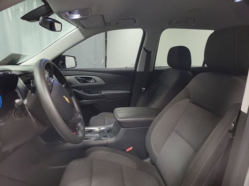 Used 2020 Chevrolet Traverse LS image 13
