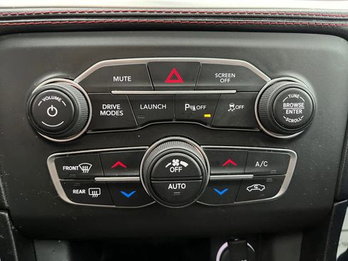 Used 2022 Dodge Charger Scat Pack image 25