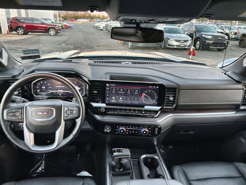 Used 2023 GMC Sierra 1500 SLT w/ SLT Premium Package image 23