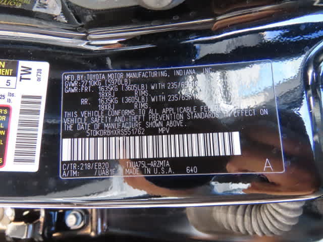 Used 2024 Toyota Highlander XLE AWD/4WD image 29