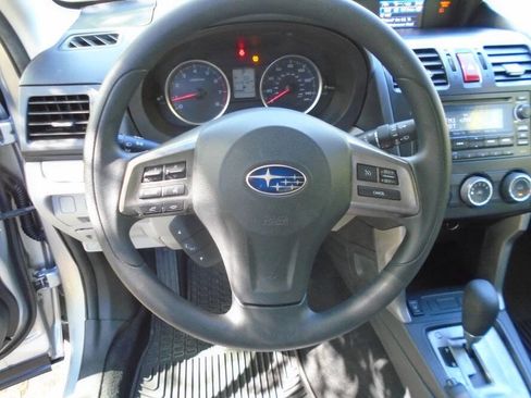 Used 2014 Subaru Forester 2.5i Premium w/ All-Weather Package image 12