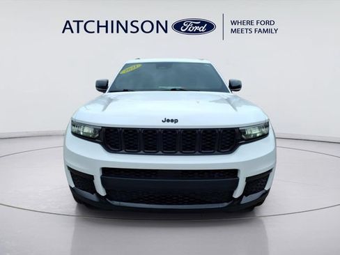 Used 2021 Jeep Grand Cherokee L Laredo AWD/4WD image 2
