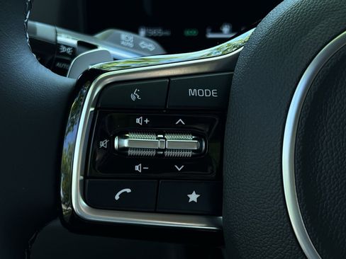 New 2026 Kia Carnival SX Prestige FWD image 29