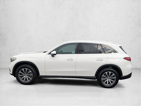 Certified 2026 Mercedes-Benz GLC 300 image 9