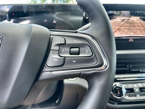 New 2026 Buick Envista Sport Touring w/ Convenience I Package FWD image 32