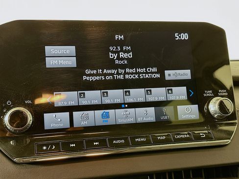 Used 2024 Mitsubishi Outlander SE image 21