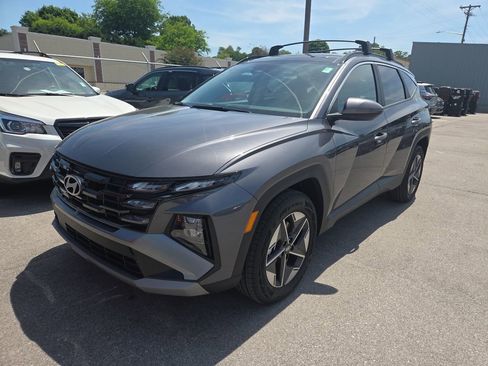 Certified 2025 Hyundai Tucson SEL AWD/4WD image 11