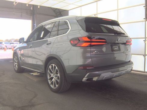 Used 2026 BMW X5 xDrive40i AWD/4WD image 7