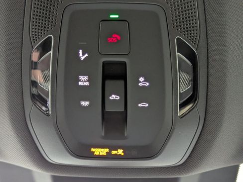 Used 2025 Audi Q5 Premium Plus w/ Premium Plus image 24