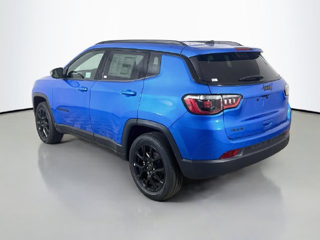 New 2026 Jeep Compass Latitude AWD/4WD image 5
