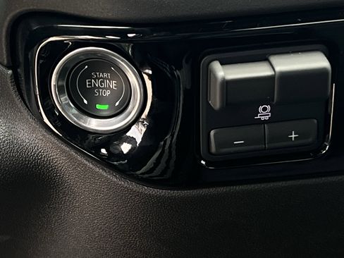 New 2026 GMC Sierra 1500 Elevation image 15