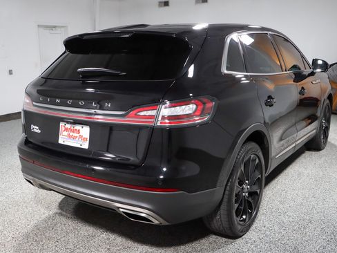 Used 2021 Lincoln Nautilus Reserve w/ Cargo Utility Package AWD/4WD image 7
