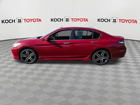 Used 2017 Honda Accord Sport Special Edition image 4