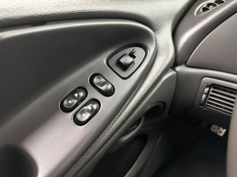 Used 2003 Ford Mustang Mach 1 RWD image 11