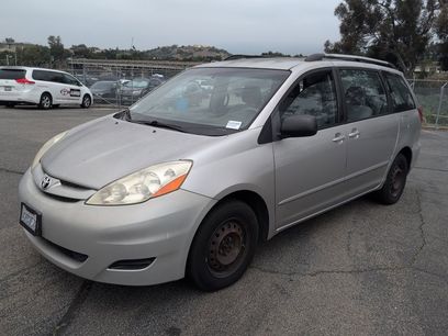 Used 2009 Toyota Sienna CE