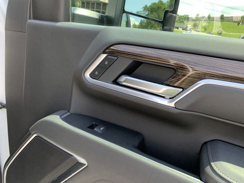 New 2025 Chevrolet Silverado 2500 LT w/ Trail Boss Package image 41