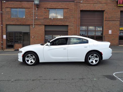 Used 2020 Dodge Charger Police w/ Street Appearance Group image 4