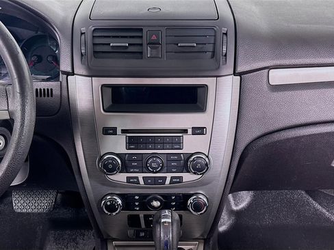 Used 2011 Ford Fusion SE image 33