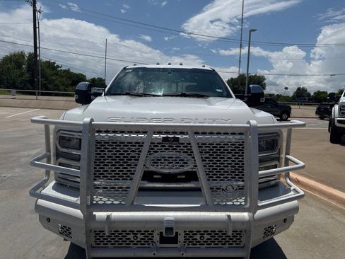 Used 2023 Ford F350 Lariat w/ Lariat Ultimate Package AWD/4WD image 9