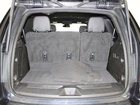 Used 2023 Chevrolet Tahoe Premier image 18