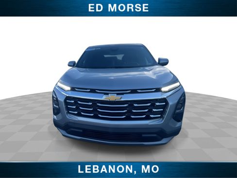 Used 2025 Chevrolet Equinox LT AWD/4WD image 3