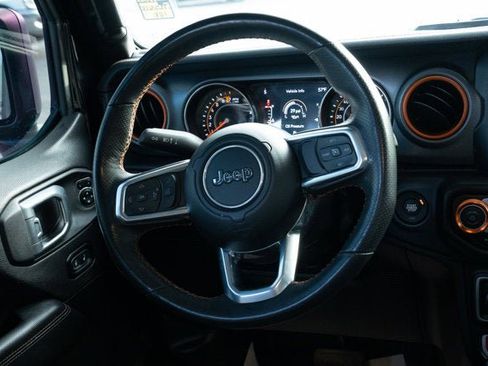 Used 2023 Jeep Gladiator Mojave w/ Cold Weather Group image 31