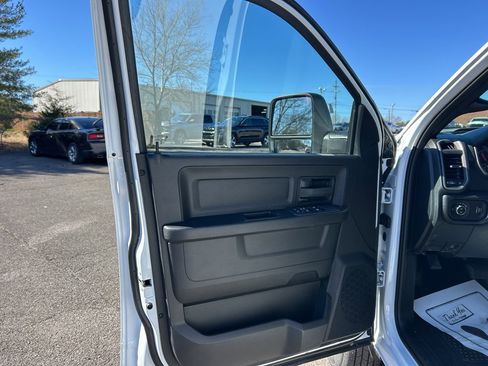 New 2026 RAM 3500 Tradesman w/ Chrome Appearance Group A image 18