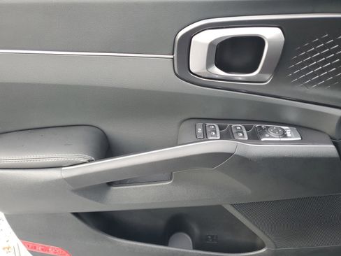 New 2026 Kia Sorento S image 16