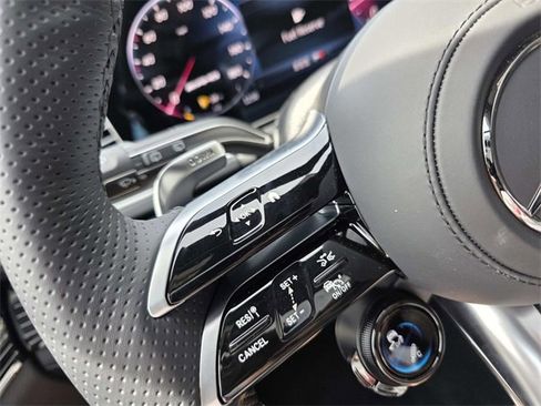 New 2025 Mercedes-Benz GLE 53 AMG 4MATIC image 13