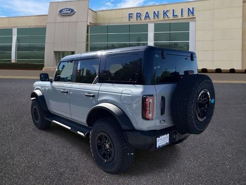 New 2026 Ford Bronco Outer Banks w/ Sasquatch Package AWD/4WD image 5