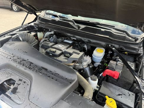 Used 2022 RAM 2500 Limited AWD/4WD image 21