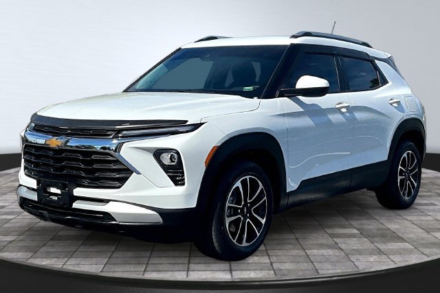 Used 2024 Chevrolet TrailBlazer LT w/ Convenience Package FWD image 1