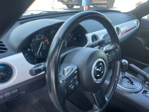 Used 2013 MAZDA MX-5 Miata Club RWD image 9