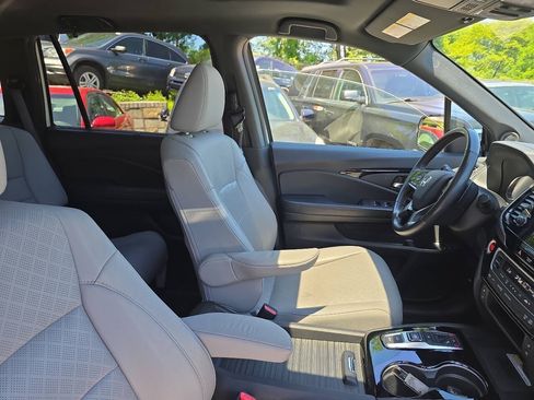 Used 2019 Honda Passport Elite image 35