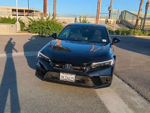 Used 2024 Honda Civic Sport image 3