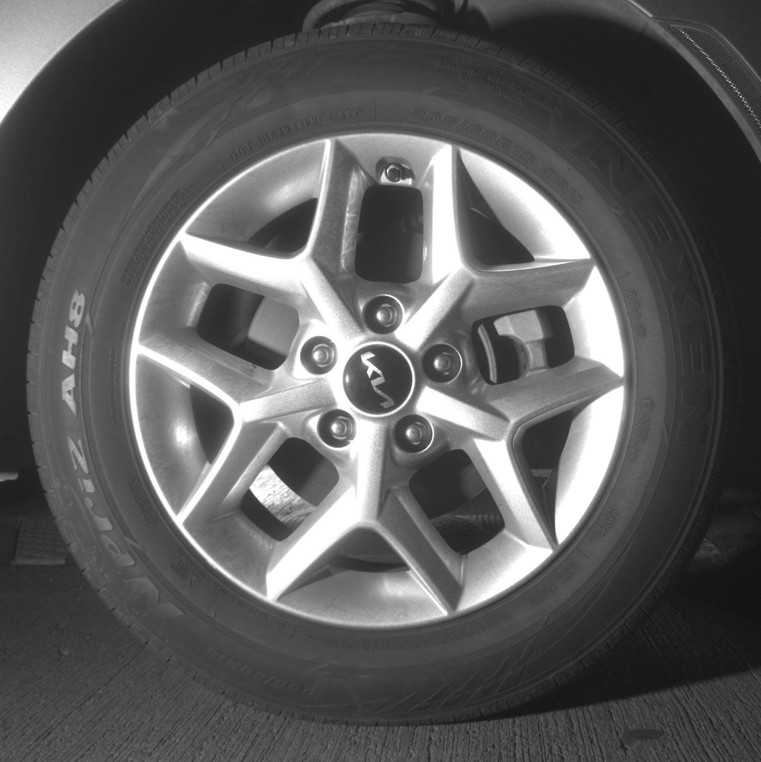 Used 2025 Kia Soul LX w/ LX Technology Package FWD image 21