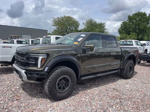Used 2025 Ford F150 Raptor image 4
